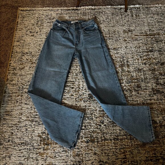 Abercrombie & Fitch Denim - Abercrombie & Fitch High Rise 90s Relaxed Jean With Split Hem Curve Love- 2